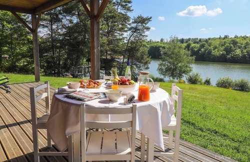 Meyrignac-l'Eglise Ski Chalet | Vue sur le lac Monédières | Chalet mitoyen + Spa
