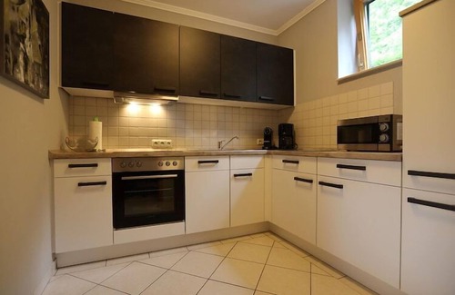 Boverath Apartment | Vulkaneifel Garden Retreat