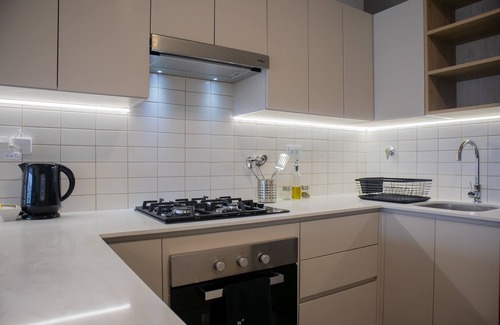 Santa Cruz Apartment | w* | Charming 2BR w/Balcony in Miraflores