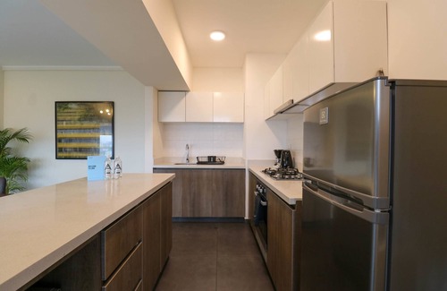 Leuro Apartment | w*| Majestic 2BR w/Modern balcony in Miraflores
