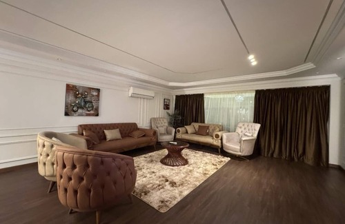 Al-Basatin Apartment | “Wake up to Nile views and live the luxe life in Lovely 3-bedroom -with AC”