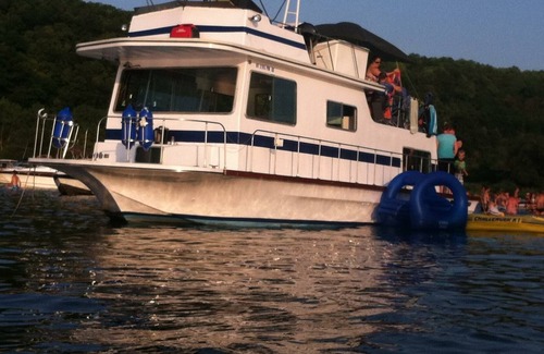 Watkins Glen Boat Rental | Wakey, Wakey on the Lakey!