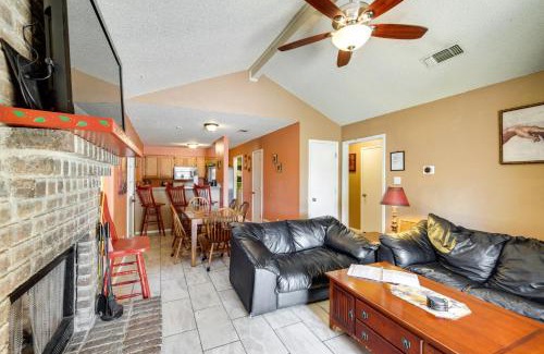 Central Arlington House | Walk to ATandT Stadium Game Day Home Base with Patio!