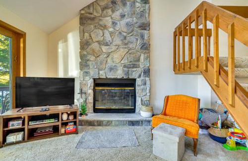 Pocono Lake House | Walk to Beach Arrowhead Lake Home