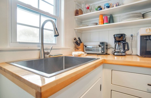 South Chatham House | Walk to Beach: South Chatham Home