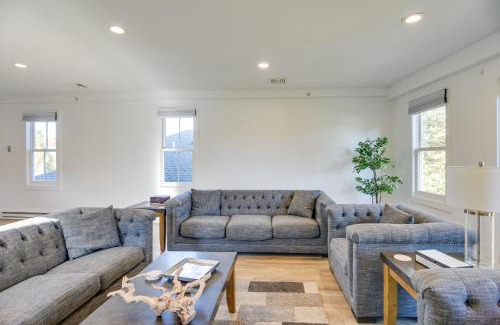 Newport Apartment | Walk to Bowens Wharf Condo in Dtwn Newport