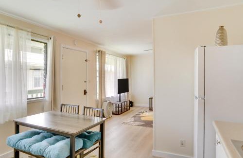 Hilo Apartment | Walk to Downtown Hilo Condo with Pool Access!