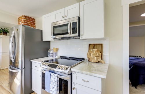 Camas House | Walk to Dtwn Camas! Updated Home w/Game Room