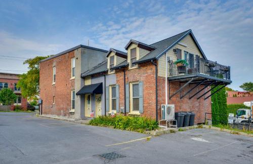 Sackets Harbor Apartment | Walk to Lake and Dining Inviting Sackets Harbor Apt