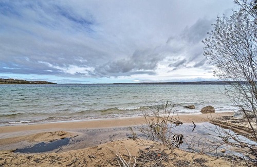 Charlevoix House | Walk to Lakefront! Cabin 21 Mi to Boyne Mtn Resort