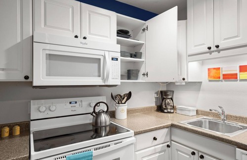 Bouldin Cottage | Walk to Restaurants & Shopping; 1 mile to SoCo