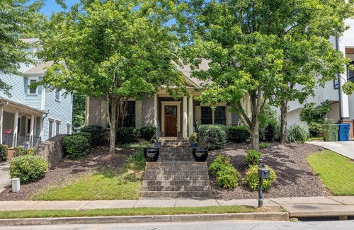 Loring Heights Apartment | Walk to Shops in Atlantic Station