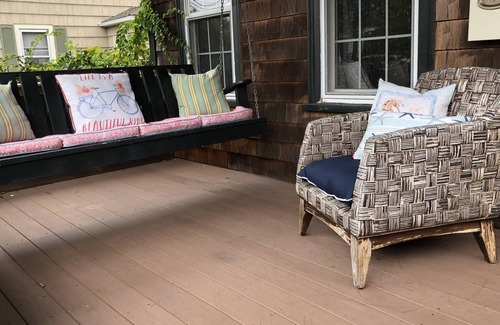 Narragansett Pier House | Walk to the beach and relax on the front porch swing