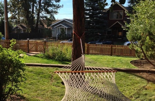 River West House | Walk to the river, Old Mill, 10 Barrel and more!
