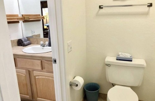 Mammoth Lakes Condo | Walk To The Ski Slope