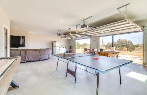 Buchanan Dam House | Walk to Water Game Room at Buchanan Dam Home!