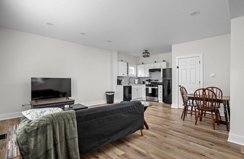 Downtown Indianapolis House | Walkable Indy Stay by Stadiums, Mass Ave & More