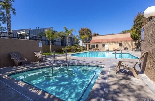 Huntington Beach Condo | Walking Distance to the Beach!
