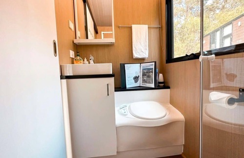 Greenbushes House | Wallys Retreat 2 Summ