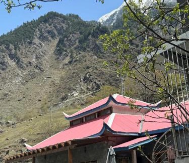 Kaghan Resort | Walnut Riverside Resort