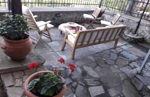 Tripi House | Wanderer's Lodge