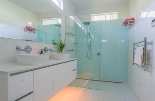 Echuca House | Wandew - Echuca Holiday Homes