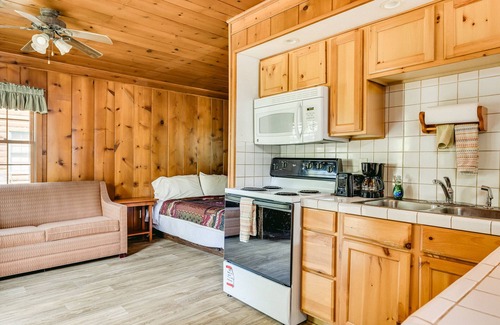 Taylors Falls Cabin | Wannigan Point Cabin #3