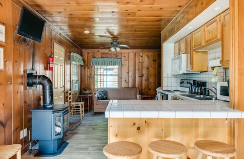 Taylors Falls Cabin | Wannigan Point Cabin #3