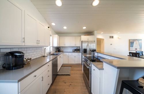 Wapato Point House | Wapato Point Vacation Home! Big Views-Resort Amenities-Short walk to Manson!