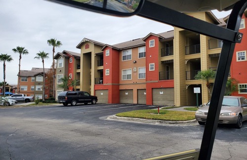 Kissimmee Condo | Warm and cozy 1 bed/1 bath Condo Just 7 miles from Disney!