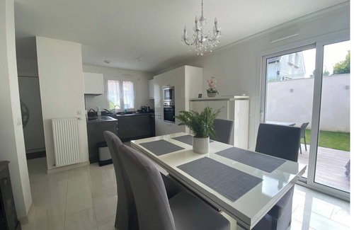 Cormeilles-en-Parisis House | Warm and comfortable house 30 min from Paris