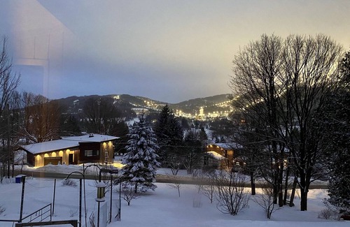 Bromont House | Warm chalet with VIEW on the slopes!