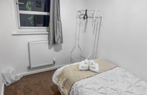 Salford House | Warm&Cosy 3Bedroom Home in the heart of Manchester