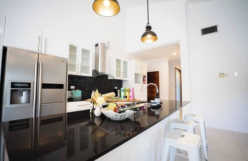 South Brisbane House | Warm Family Nest 5 Bedrooms