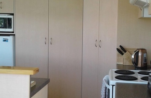 Oamaru House | Warm, spacious and centrally located