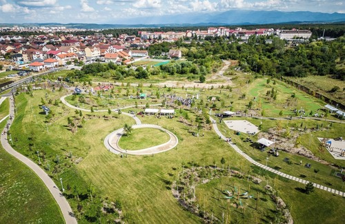 Sibiu Apartment | Warm Studio- 1 bedroom apartment in Sibiu