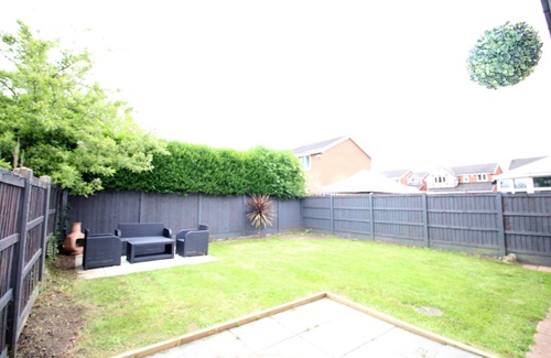 Warmsworth House | Warmsworth - 3 Bed Detached - Quiet Cul De Sacnrefurbished to a High Standard