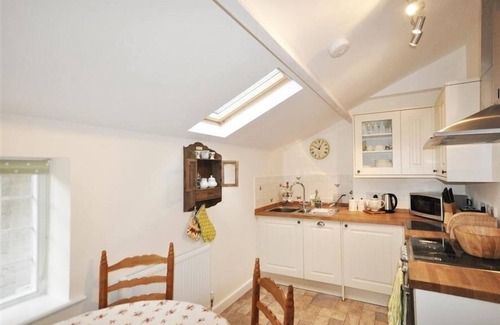 Warmwell Cottage | WARMWELL LODGE, pet friendly, with open fire in Warmwell