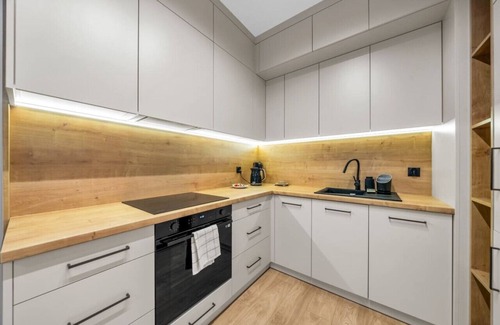 Praga Polnoc Apartment | Warsaw Jagiellońska Apartment - Parking, Balcony - by Rentujemy