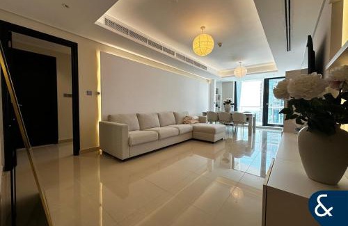 Madinat Zayed Apartment | WASEEM PALACe