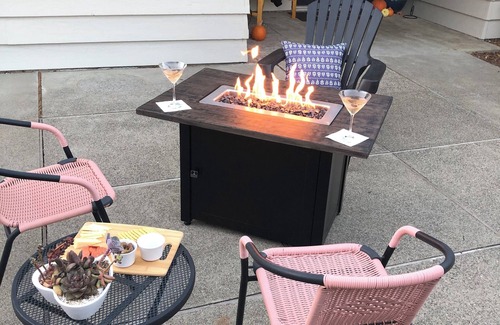 Novato House | WATCH THE SETTING SUN & THE MARIN MOUNTAINS OR KAYAK THE LAGOON from the dock