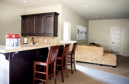 Manson House | WATER FRONT - PRIVATE POOL AND DOCK W/BUOY