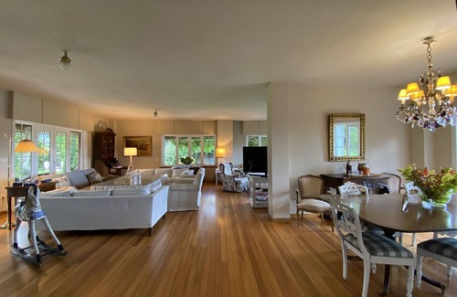 Mera de arriba Villa | WATER FRONT SECRET GARDEN