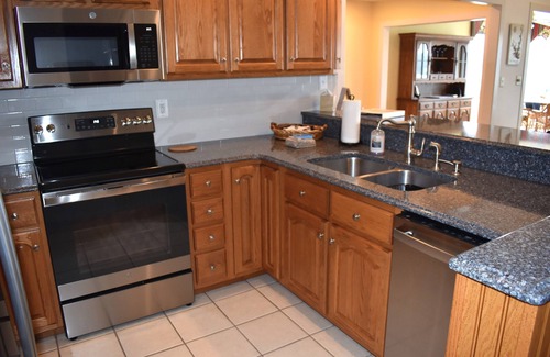 North Shore House | Water Views EVERYWHERE! Waterfront-Pools-Tennis-Beach-Dock!