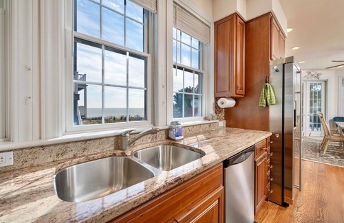 Broadkill Beach House | WATER VIEWS, MINI WEEKS, AND PET FRIENDLY! BOOK TODAY!