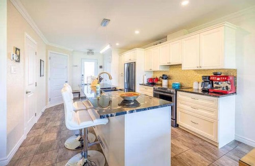 Ste Anne de Beaupre House | Waterfront view - Phenicia House