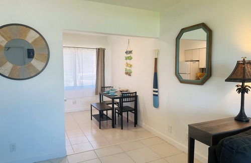 Lighthouse Point Condo | Waterfront 1BR at Hillsboro Inlet-walk to the beach, pool, & lighthouse view
