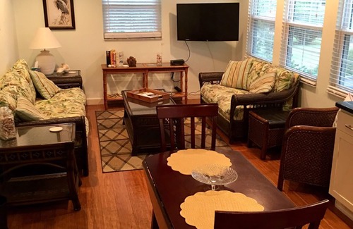 Tarpon Springs Apartment | Waterfront Apartment