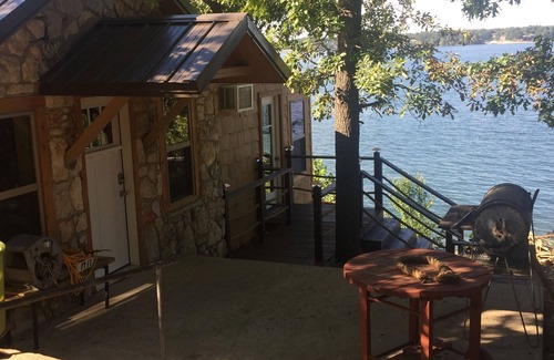 Tia Juana Cabin | Waterfront Cabin on Grand Lake in Tia Juana