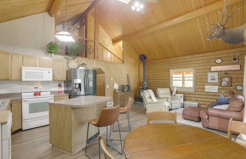 Sheridan Cabin | Waterfront Cabin w/ Bighorn Mountain Views!